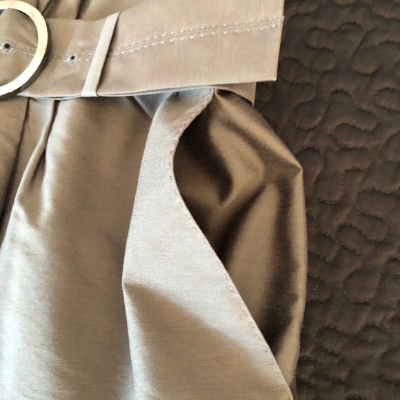 Beautiful Hugo Boss Wool/Silk Dress l Lined l Gray Silk - Picture 8 of 16